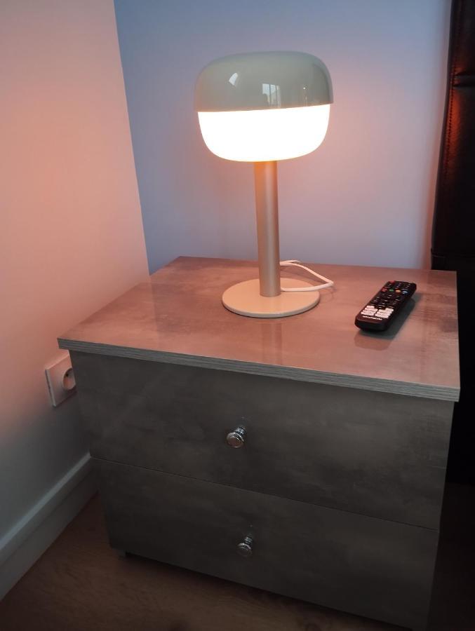 Le Beau Refuge Parisien De Cergy - Parisian Modern Flat At Cergy Bed & Breakfast エクステリア 写真