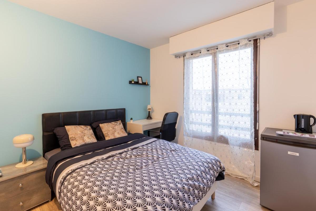 Le Beau Refuge Parisien De Cergy - Parisian Modern Flat At Cergy Bed & Breakfast エクステリア 写真