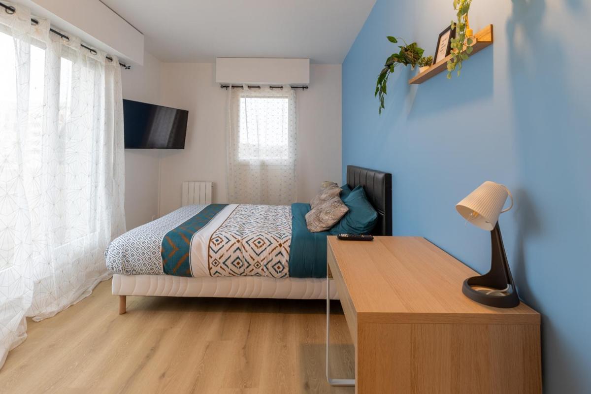 Le Beau Refuge Parisien De Cergy - Parisian Modern Flat At Cergy Bed & Breakfast エクステリア 写真