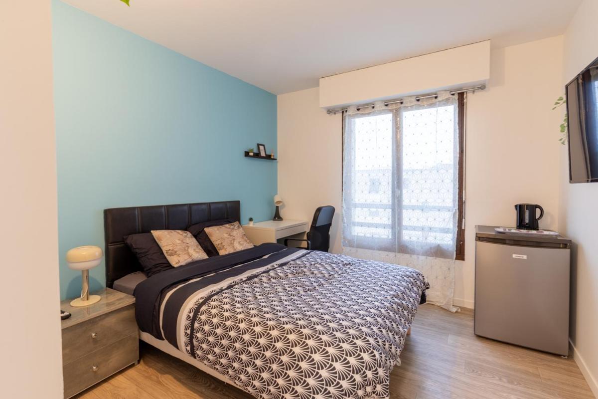 Le Beau Refuge Parisien De Cergy - Parisian Modern Flat At Cergy Bed & Breakfast エクステリア 写真